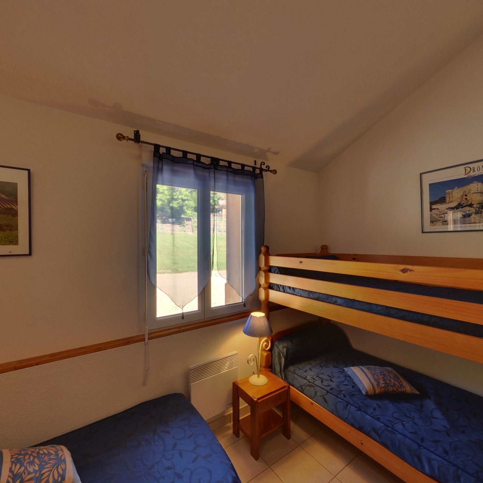 La chambre aux lits superposés