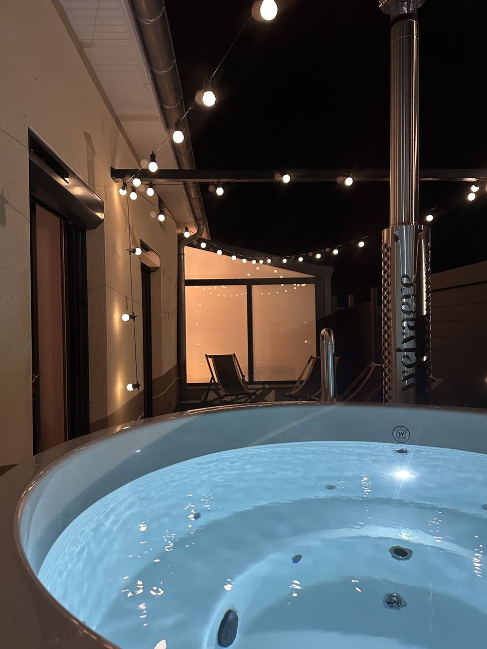 Le jacuzzi du Lodge le soir