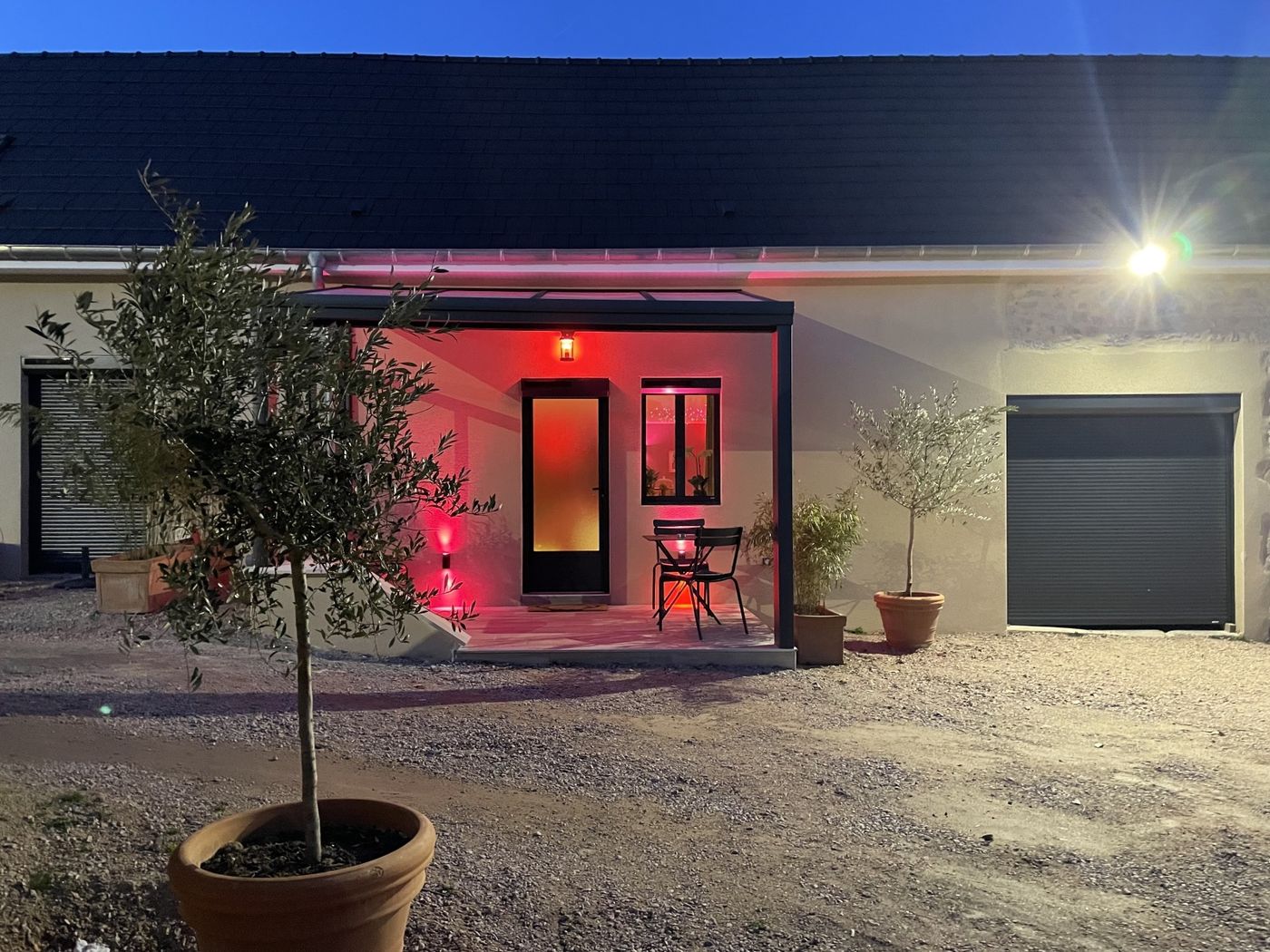 L’entrée de la suite