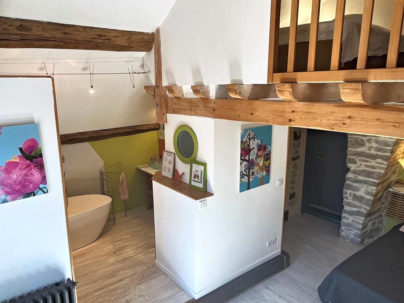 La baignoire des Terrasses, sous la mezzanine